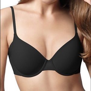 NWT Wonderbra black all over smoothing bra